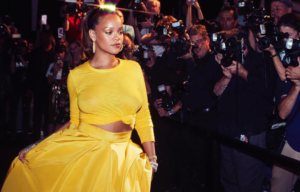 Amarelo: a cor da vez outra vez